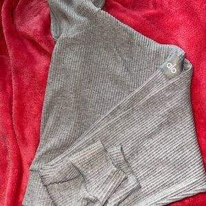 ALO Yoga Gray Ribbed Sweatshirt